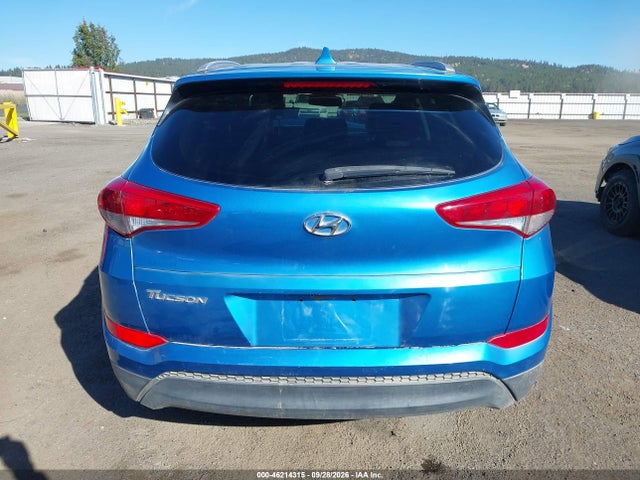 2017 HYUNDAI TUCSON SE PLUS 17
