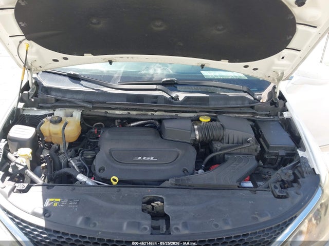 2017 CHRYSLER PACIFICA TOURING-L 10