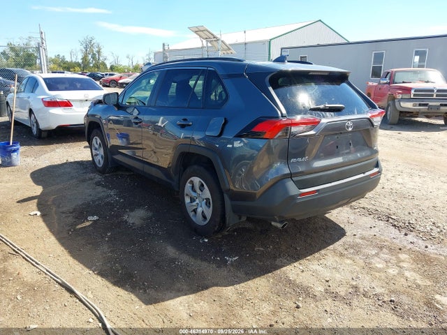 2019 TOYOTA RAV4 LE 3