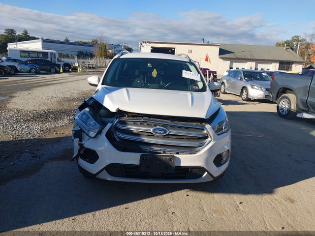 2017 FORD ESCAPE TITANIUM 11