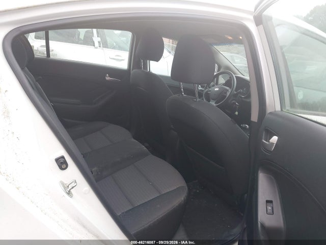 2018 KIA FORTE LX 8