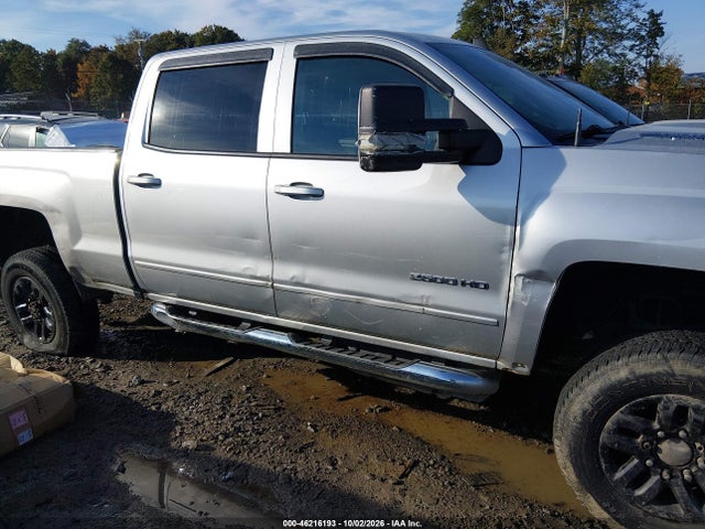 2017 CHEVROLET SILVERADO 2500HD LT 6