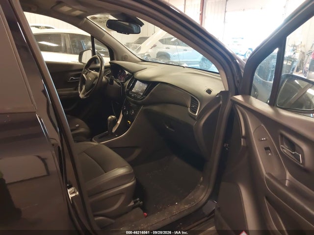 2022 CHEVROLET TRAX AWD LT 5