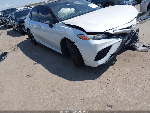 2020 TOYOTA CAMRY XSE