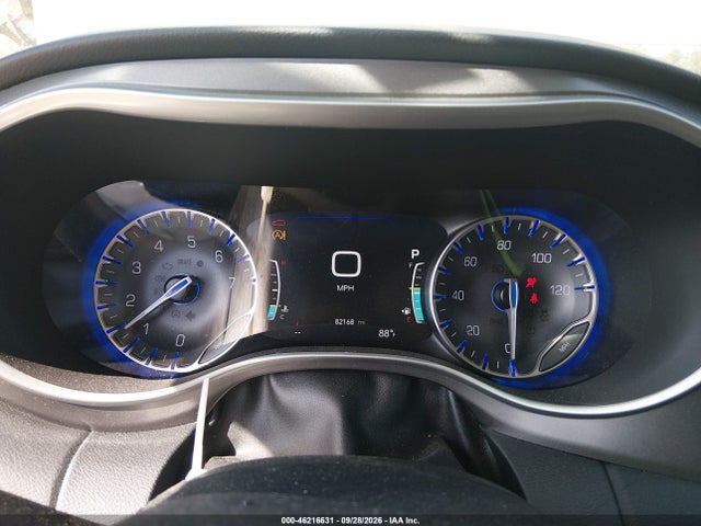 2023 CHRYSLER PACIFICA TOURING L 7