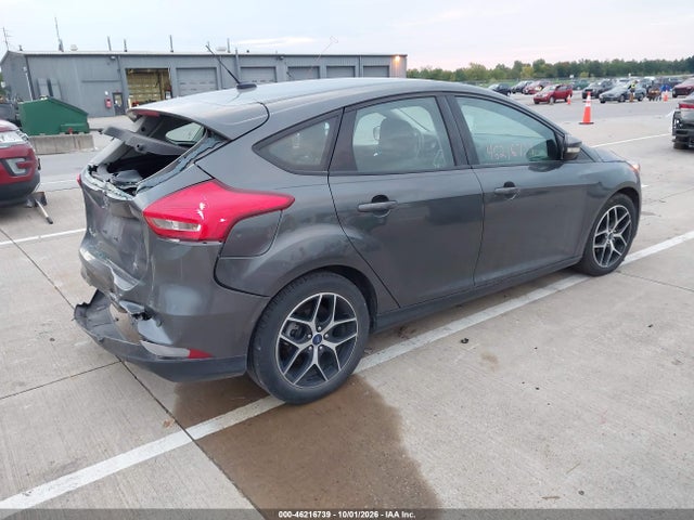2017 FORD FOCUS SEL 4