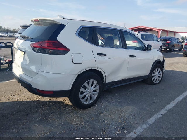 2017 NISSAN ROGUE S 4