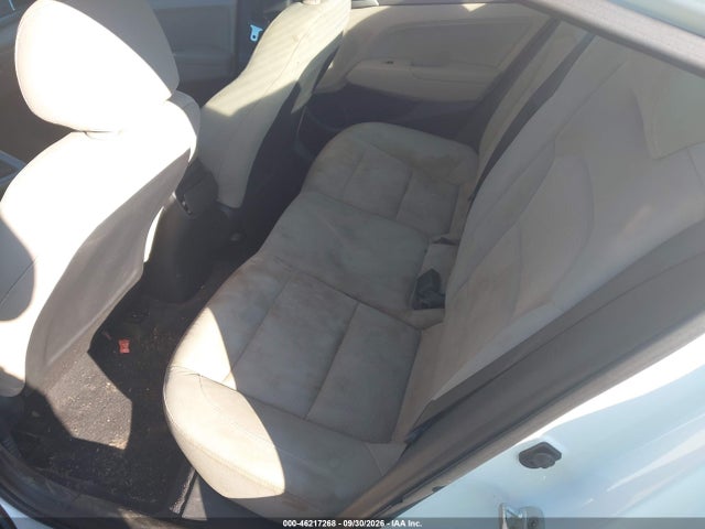 2017 HYUNDAI ELANTRA SE 8
