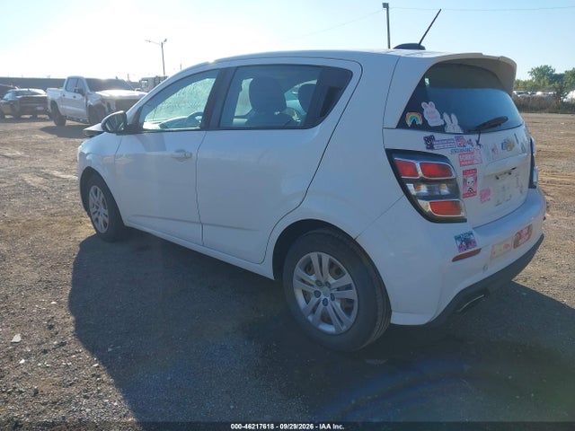 2017 CHEVROLET SONIC LT AUTO 3