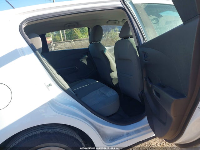2017 CHEVROLET SONIC LT AUTO 8