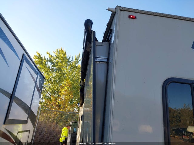 2021 FORD E-450 CUTAWAY 18