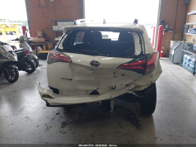 2017 TOYOTA RAV4 LE 17