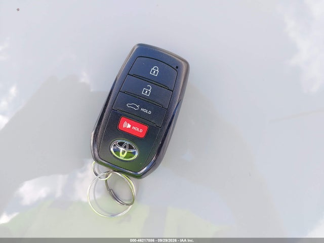 2024 TOYOTA COROLLA LE 11