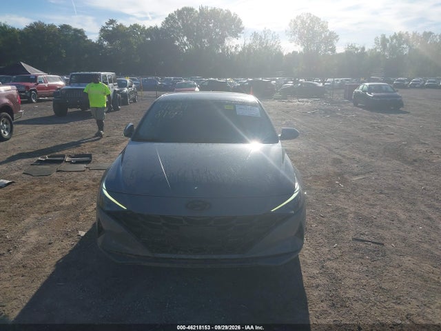 2022 HYUNDAI ELANTRA SEL 12