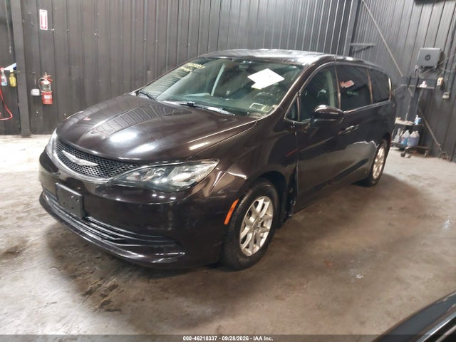 2017 CHRYSLER PACIFICA TOURING 6