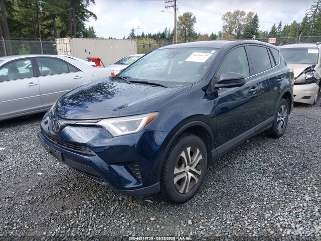 2018 TOYOTA RAV4 LE 2