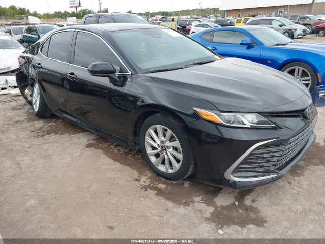 2022 TOYOTA CAMRY LE