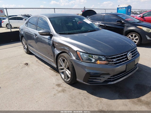 2017 VOLKSWAGEN PASSAT 1.8T R-LINE