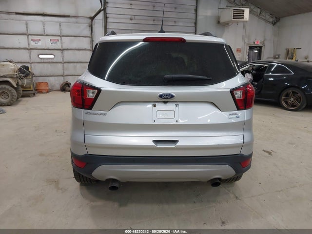2019 FORD ESCAPE SEL 17