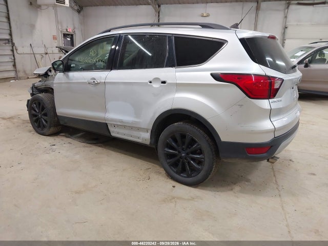 2019 FORD ESCAPE SEL 3