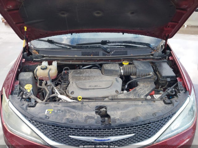 2019 CHRYSLER PACIFICA TOURING PLUS 10