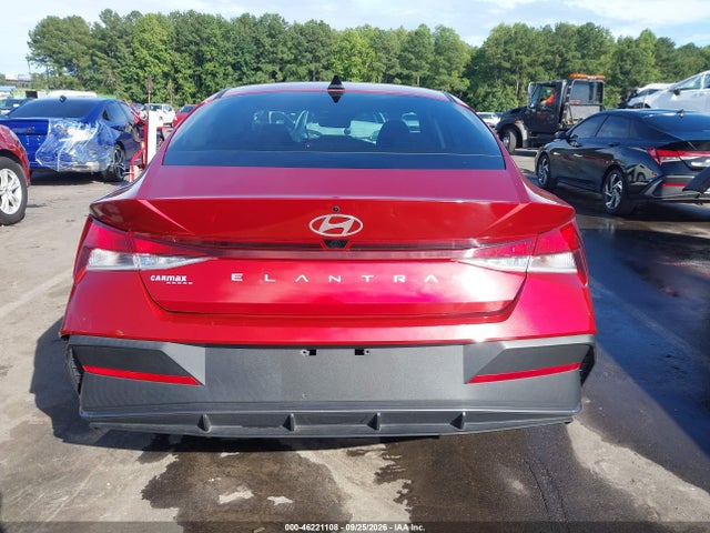 2024 HYUNDAI ELANTRA SEL 16
