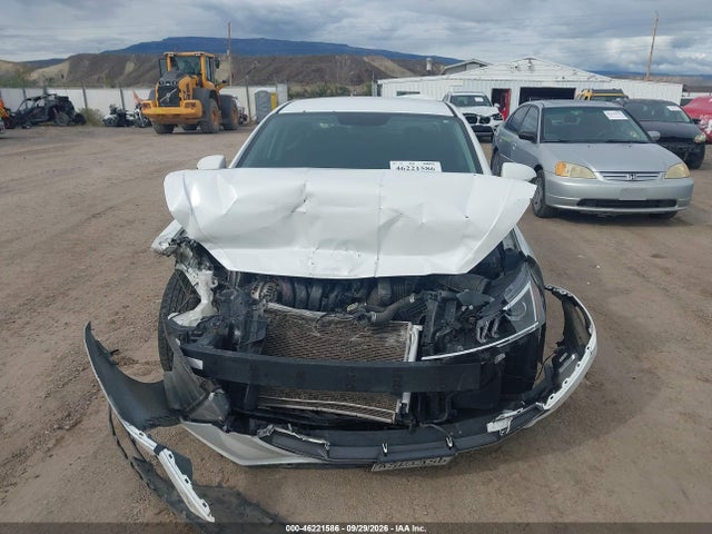 2019 HYUNDAI ELANTRA SE 12