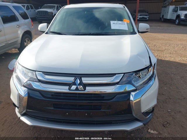 2018 MITSUBISHI OUTLANDER SE 12