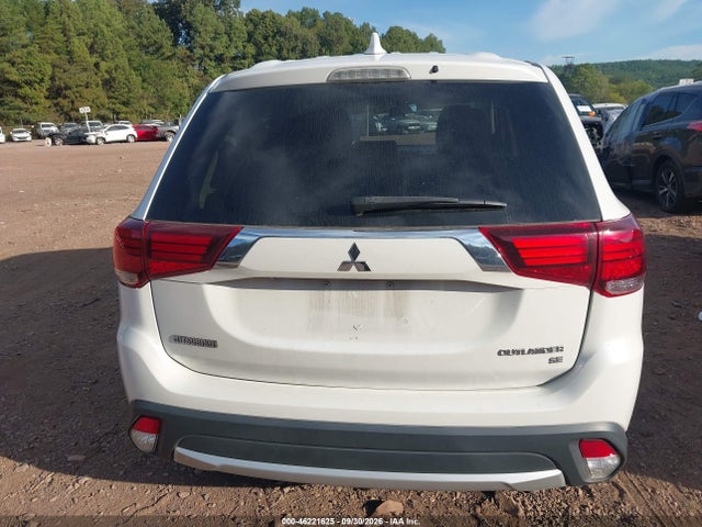 2018 MITSUBISHI OUTLANDER SE 16