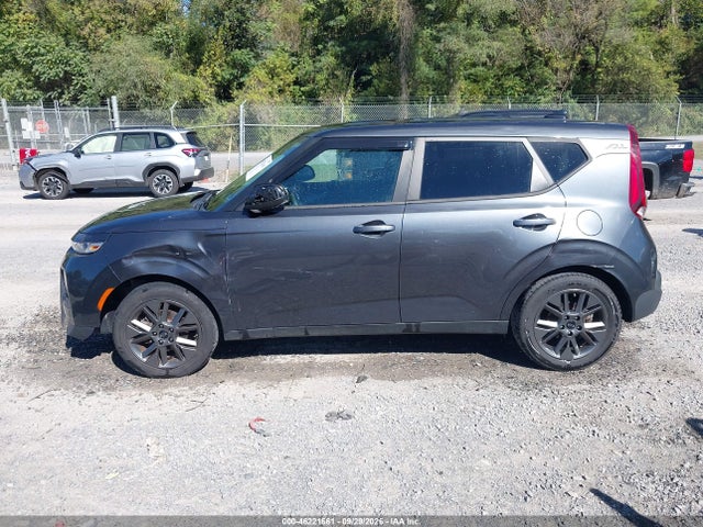 2021 KIA SOUL S 14