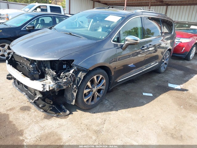 2017 CHRYSLER PACIFICA LIMITED 2