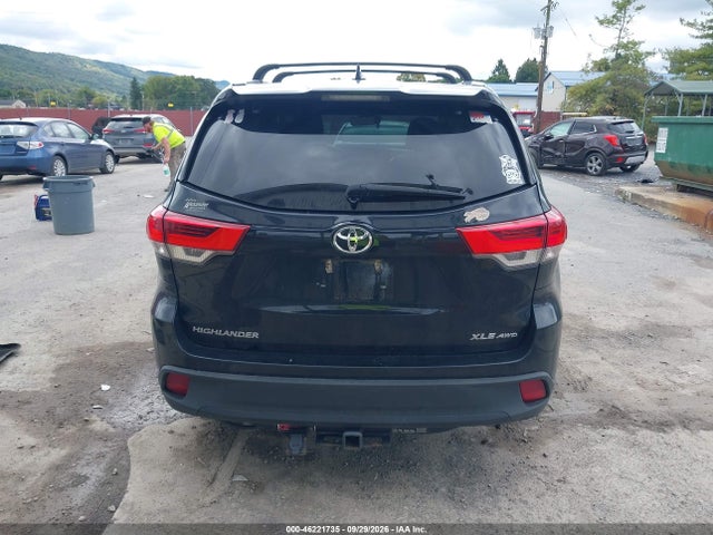 2019 TOYOTA HIGHLANDER XLE 16