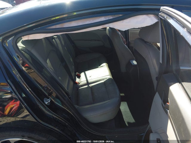 2018 HYUNDAI ELANTRA LIMITED 8