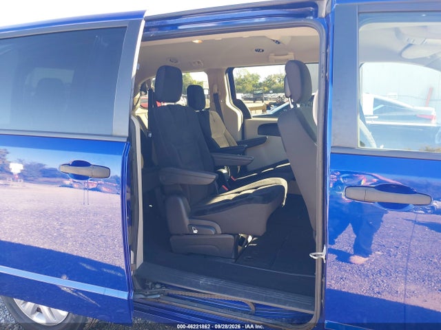 2019 DODGE GRAND CARAVAN SE 8