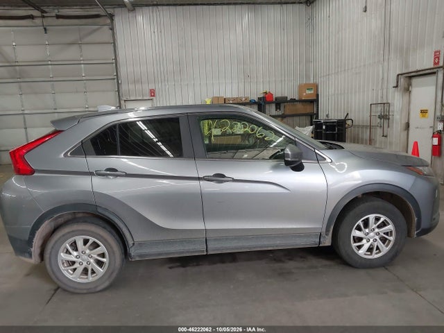 2019 MITSUBISHI ECLIPSE CROSS ES 14