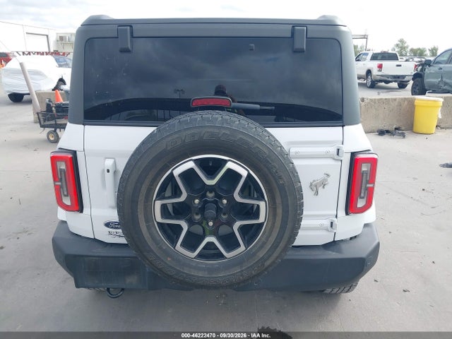 2023 FORD BRONCO OUTER BANKS 17