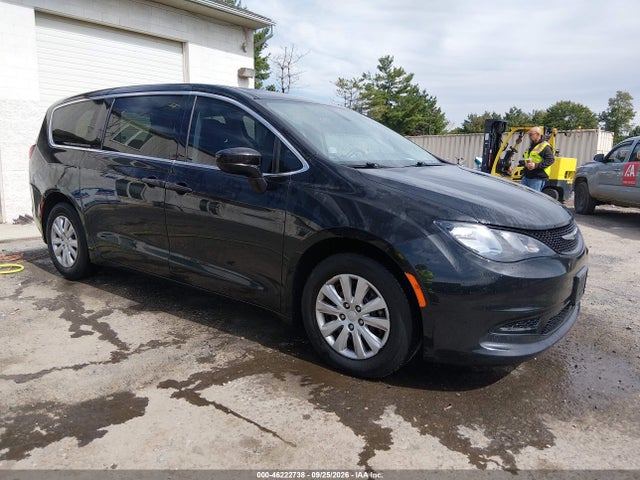 2021 CHRYSLER VOYAGER L