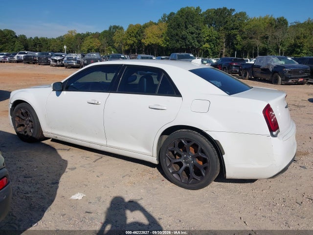 2019 CHRYSLER 300 300S 14