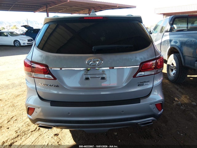 2017 HYUNDAI SANTA FE 16