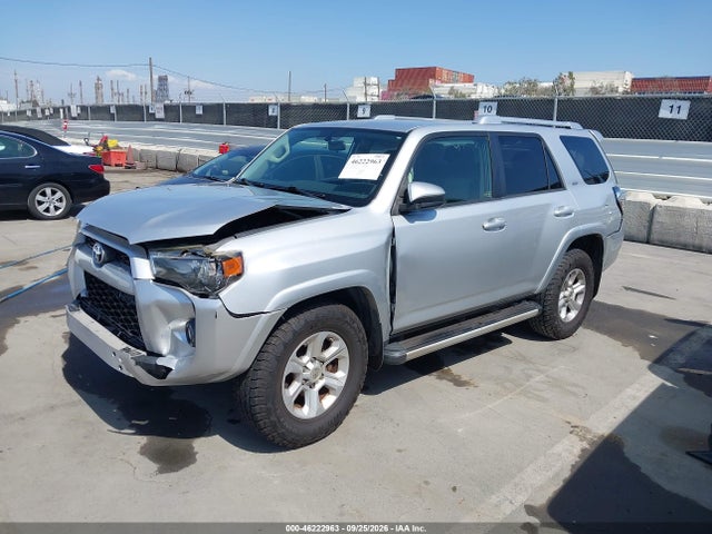 2017 TOYOTA 4RUNNER SR5 2