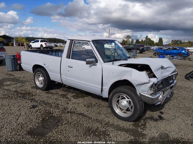 1985 NISSAN 720