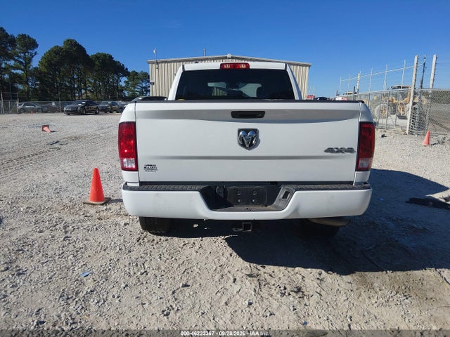 2018 RAM 1500 EXPRESS 4X4 6'4 BOX 17