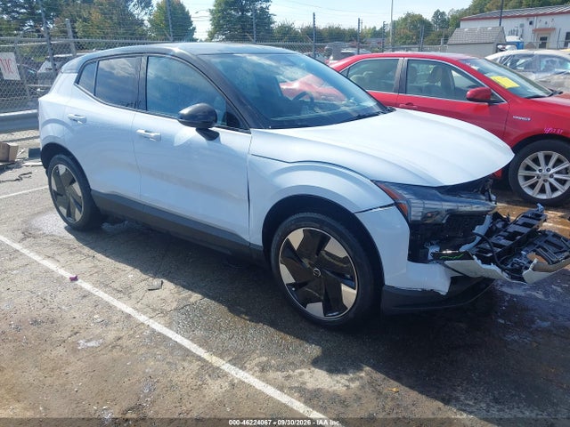 2025 VOLVO EX30 PLUS TWIN MOTOR PERFORMANCE, FULLY ELECTRIC