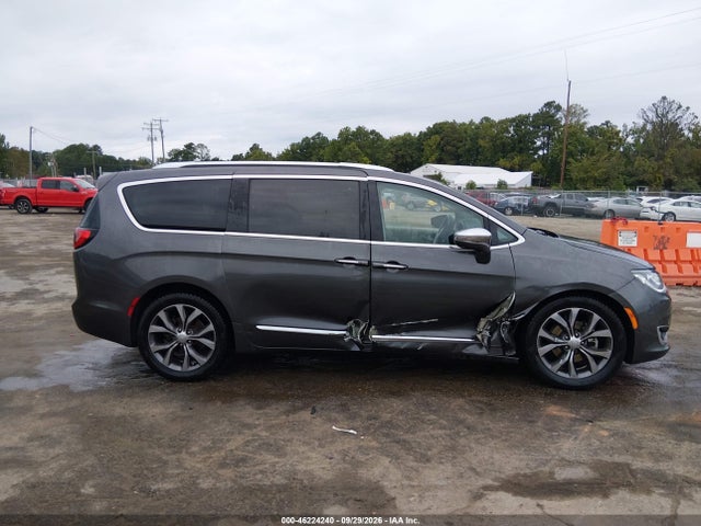 2017 CHRYSLER PACIFICA LIMITED 13