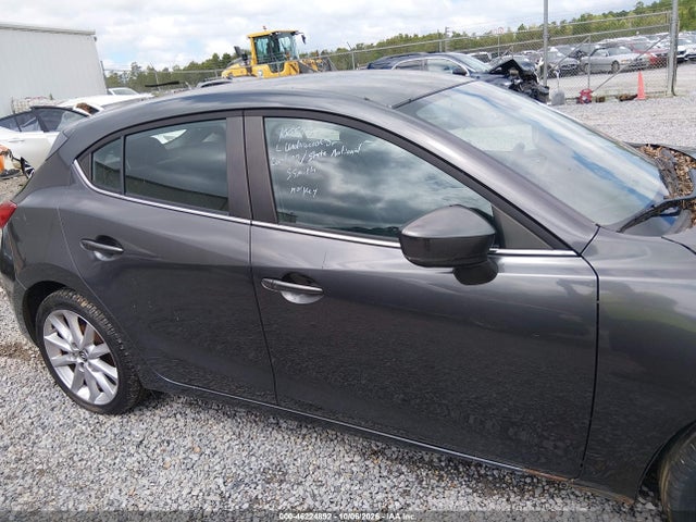 2017 MAZDA MAZDA3 TOURING 12