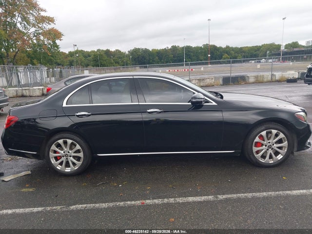 2017 MERCEDES-BENZ E 300 4MATIC 13