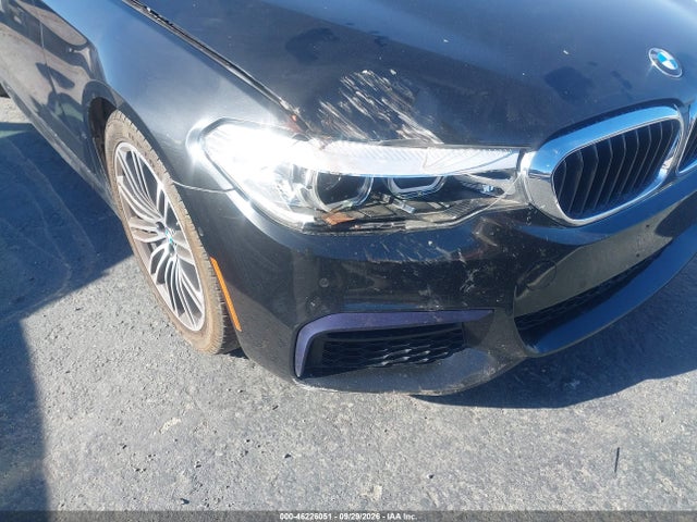 2019 BMW 530I 6