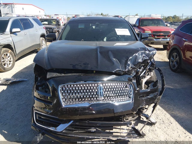 2019 LINCOLN NAUTILUS RESERVE 12