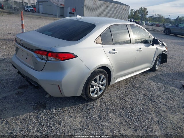 2022 TOYOTA COROLLA LE 4