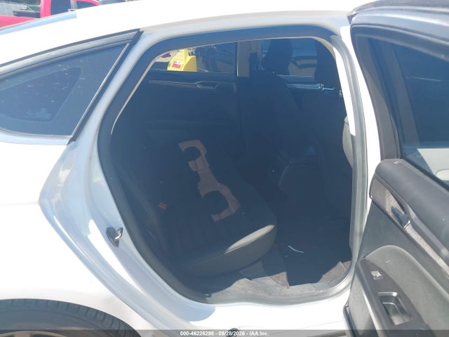 2017 FORD FUSION SE 8